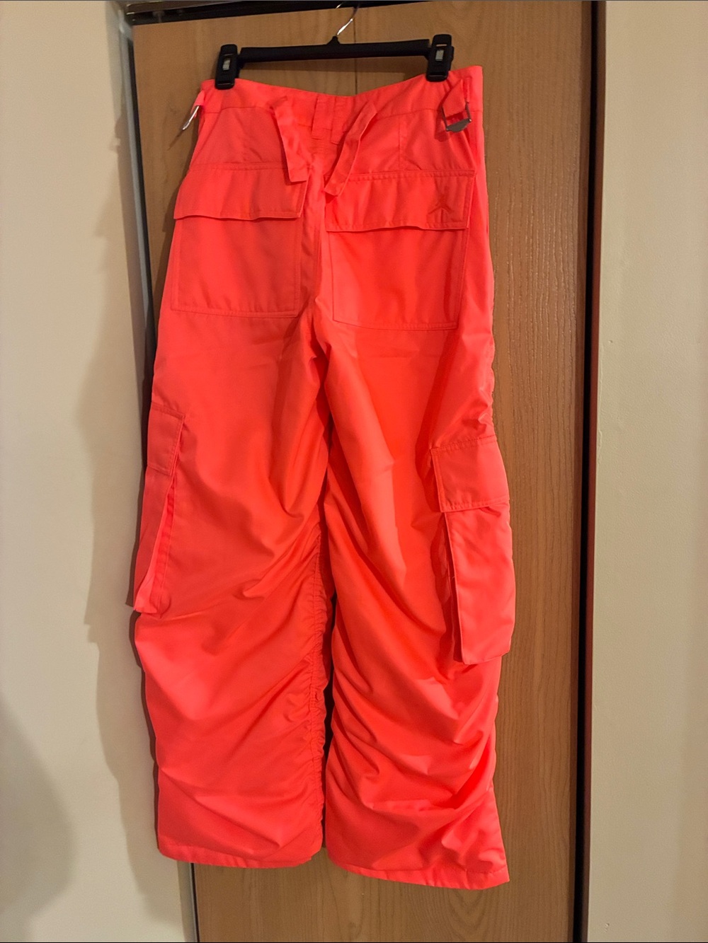 Pants Subcategory Identification - Picture 2 of 4